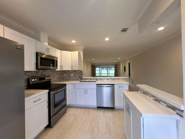 9638 Nw 65th Street #c10, Tamarac