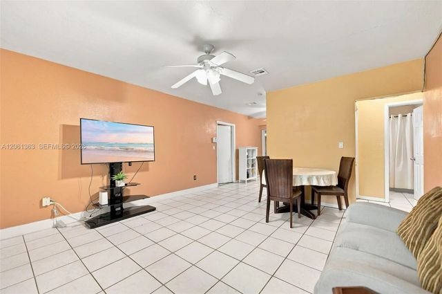 4 of 28 - 2439 Mayo Street, Hollywood, FL