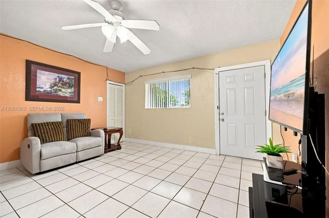 5 of 28 - 2439 Mayo Street, Hollywood, FL