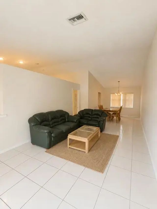 4 of 12 - 13514 Nw 7th Street, Plantation, FL