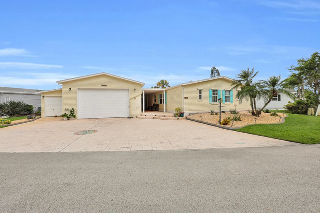 2 of 40 - 7838 Meadowlark Lane, Port St. Lucie, FL