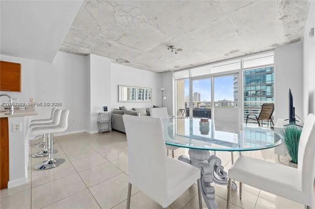 4 of 9 - 3250 Ne 1st Avenue #917, Miami, FL