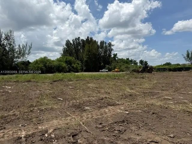 3 of 7 - 13105 Sw 199th Avenue, Miami, FL