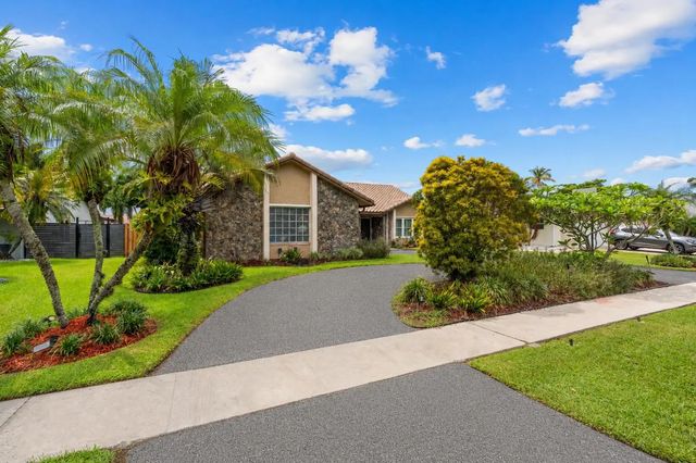 3 of 42 - 1491 Nw 99th Avenue, Plantation, FL