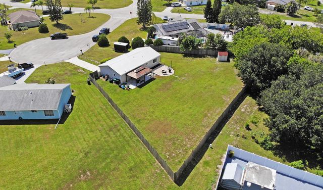 3 of 29 - 3312 Sw Ensley Court, Port St. Lucie, FL