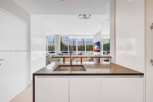 4 of 21 - 50 S Pointe Drive #510, Miami Beach, FL