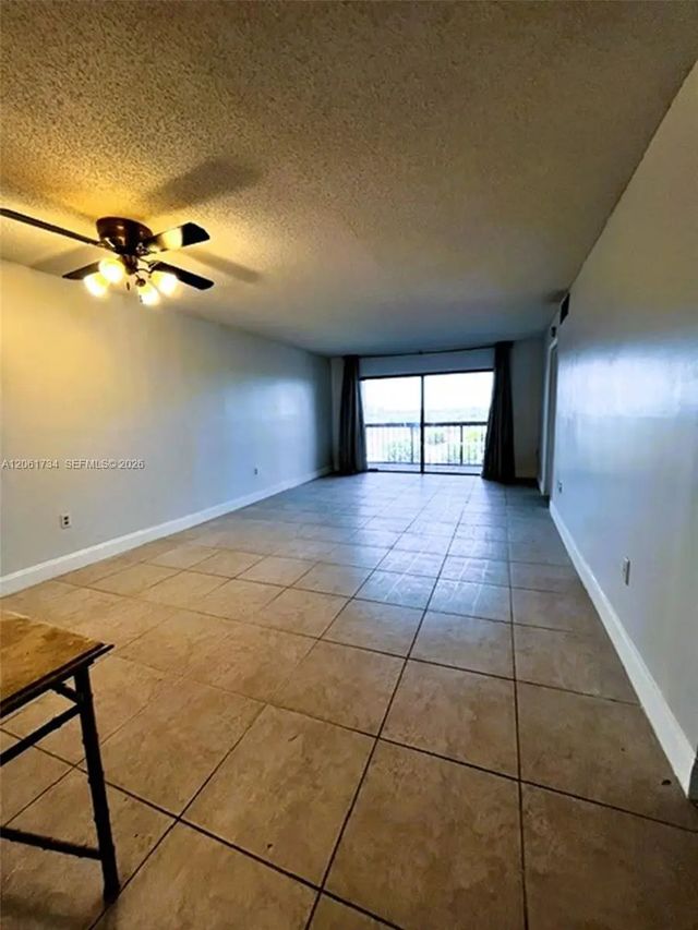 5 of 12 - 10145 Nw 9th St Circle #7-505, Miami, FL