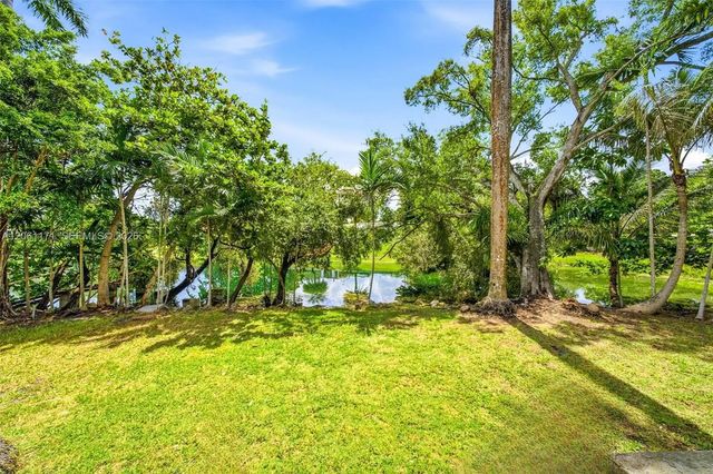 3 of 28 - 6801 Sw 82nd Avenue, Miami, FL