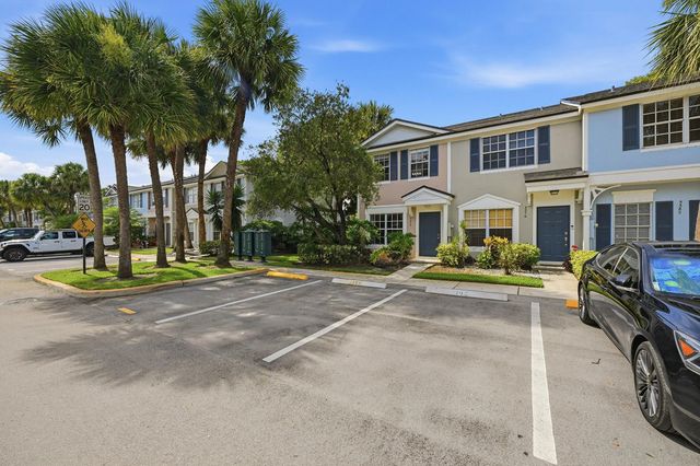 4 of 25 - 5372 Jubilee Way, Margate, FL
