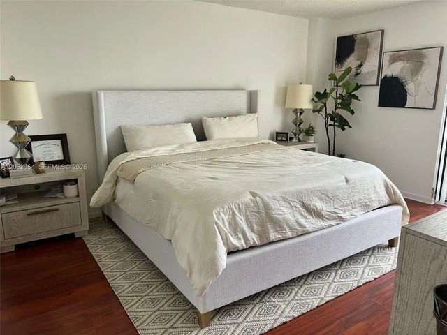 3 of 32 - 3300 Ne 192nd Street #803, Aventura, FL