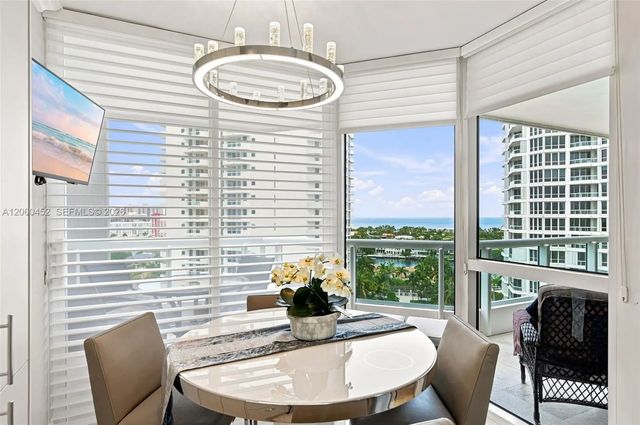 4 of 40 - 21205 Yacht Club Drive #1502, Aventura, FL