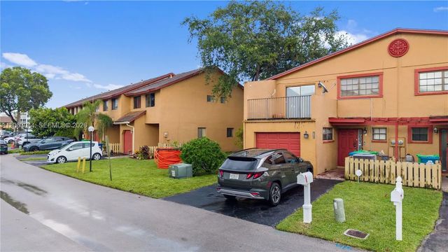 2 of 31 - 2824 Nw 80th Avenue, Sunrise, FL