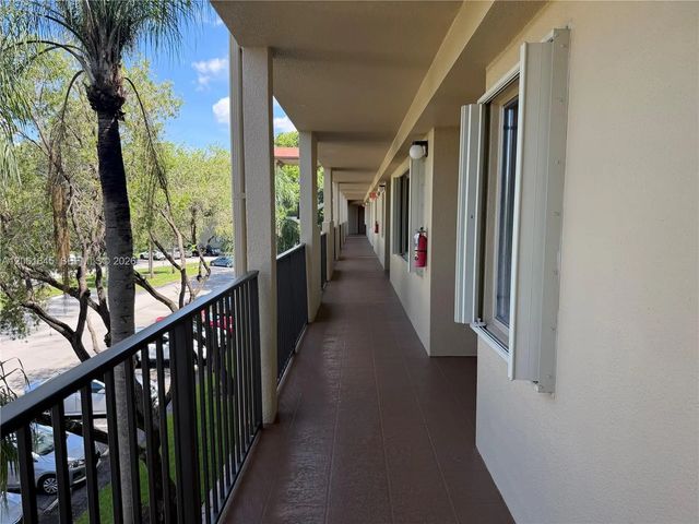 3 of 23 - 1201 Sw 141st Avenue #302j, Pembroke Pines, FL