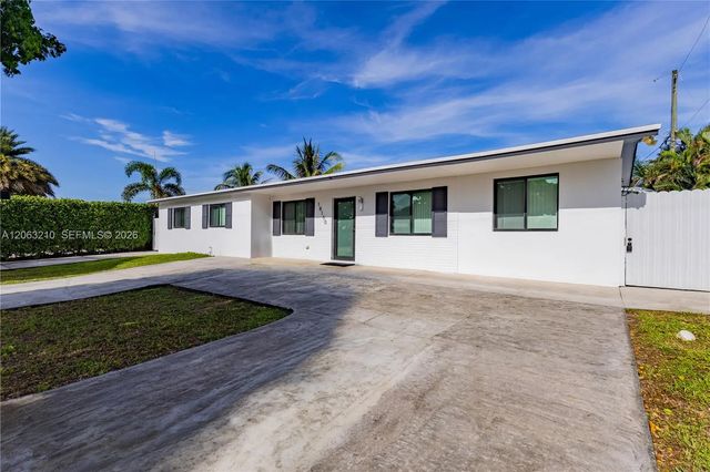 18150 Nw 82nd Avenue, Hialeah