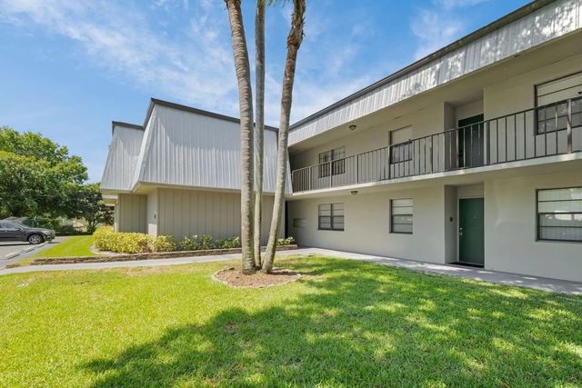 3 of 35 - 2517 17th Street S #102, Fort Pierce, FL