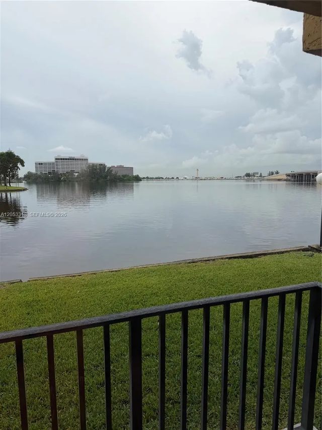 4 of 7 - 4705 Nw 7th Street #110-7, Miami, FL