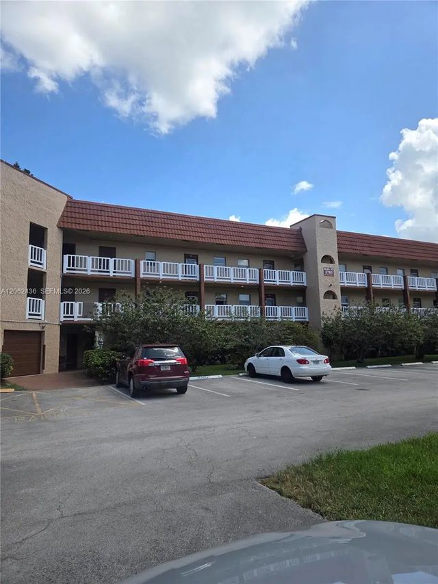 2781 N Pine Island Road #207, Sunrise