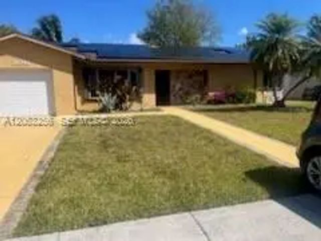 4 of 26 - 11041 Sw 166th Terrace, Miami, FL