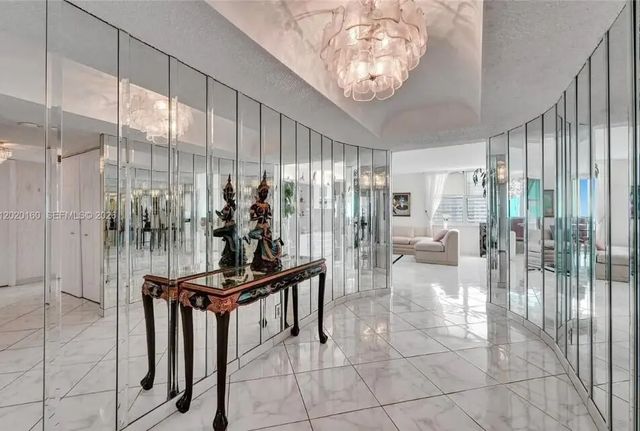 4 of 8 - 1920 S Ocean Drive #16b, Hallandale, FL