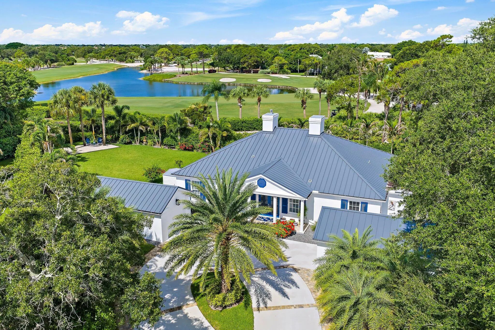 MLS B26060284 HERITAGE OAKS home for sale in Jupiter