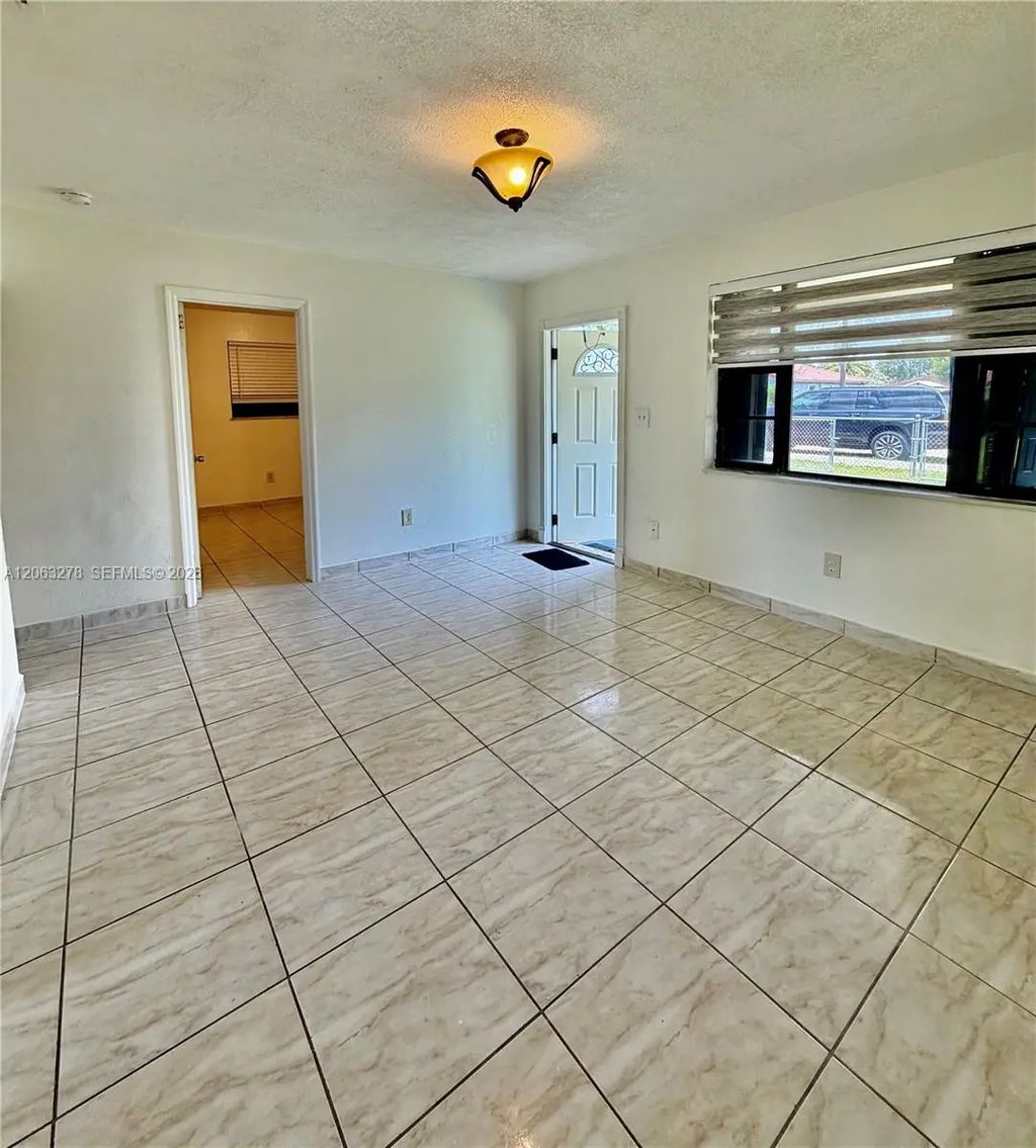 10442 Sw 180th Street #10442, Miami