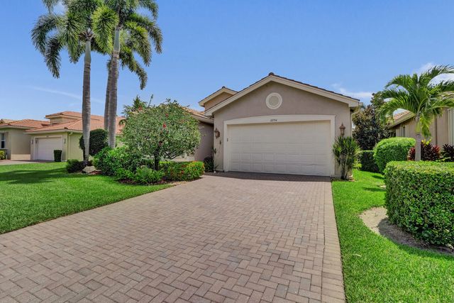 2 of 67 - 10794 Redlake Isle, Boynton Beach, FL