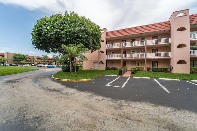 9641 Sunrise Lakes Boulevard #208, Sunrise