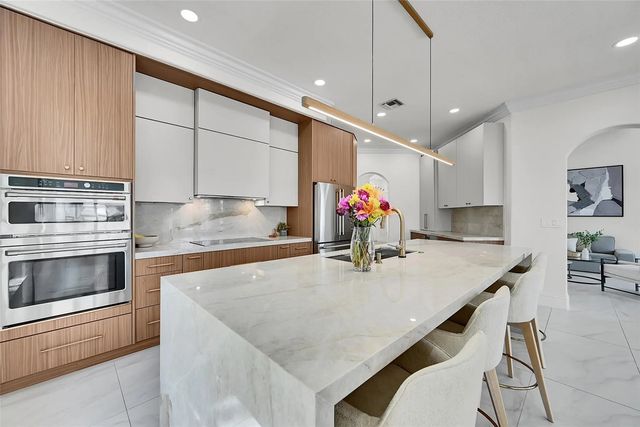 11163 Nw 69th Place, Parkland