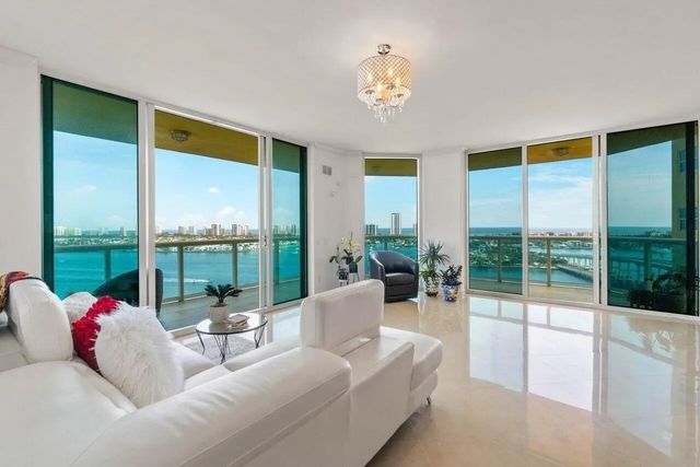 2650 Lake Shore Drive #1906, Riviera Beach