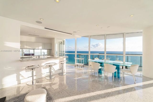 4 of 46 - 101 20th Street #3208, Miami Beach, FL