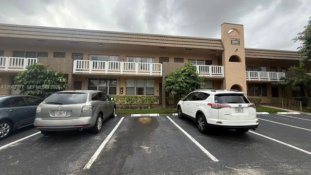 9081 Sunrise Lakes Boulevard #105, Sunrise