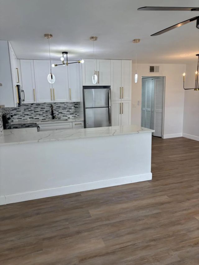 3 of 15 - 240 Horizons W #208, Boynton Beach, FL