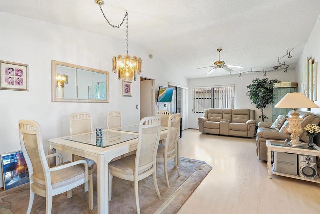 2 of 12 - 7633 Tahiti Lane #204, Lake Worth, FL