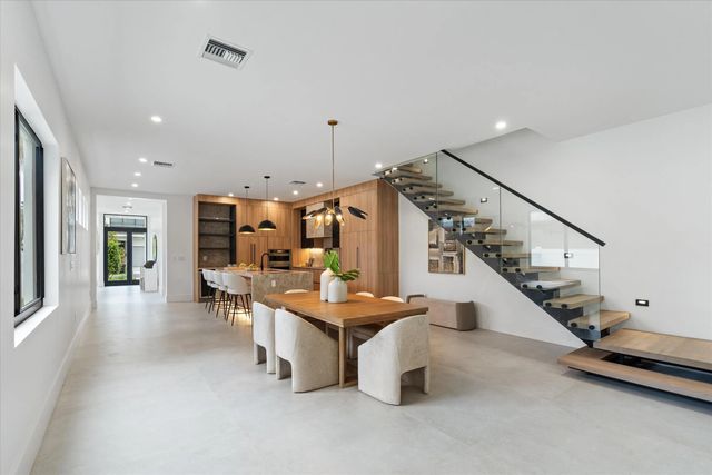 2 of 29 - 1133 Ne 12th Avenue, Fort Lauderdale, FL