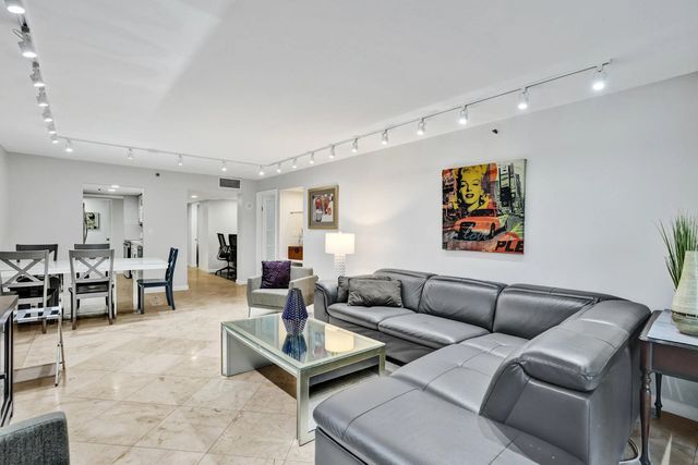 1717 N Bayshore Drive #a-1041, Miami