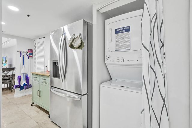 4 of 37 - 1717 N Bayshore Drive #a-1041, Miami, FL