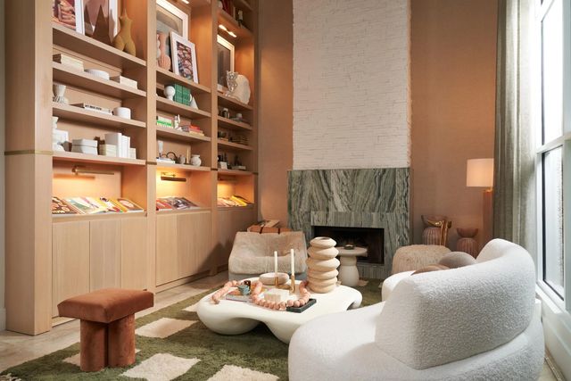 2765 Brickell Court, Miami