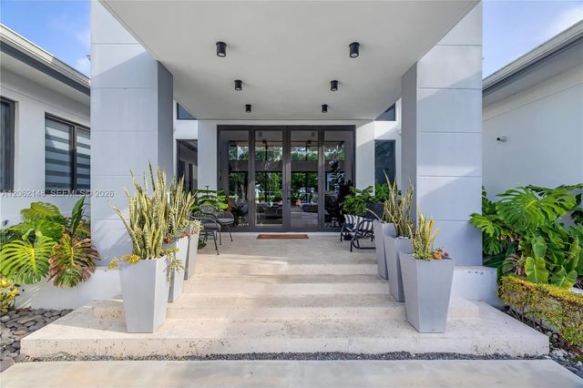 5 of 33 - 7830 Sw 117th Street, Pinecrest, FL