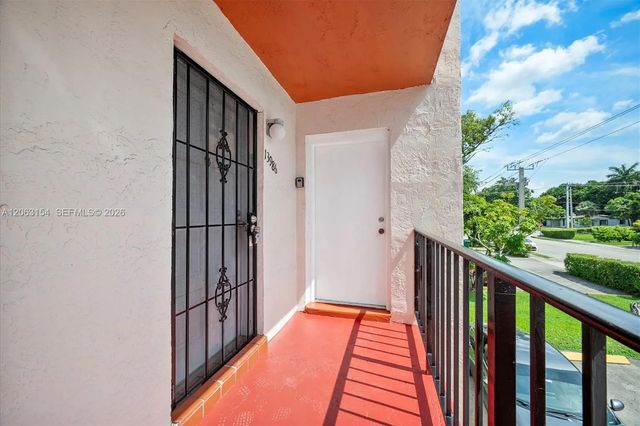 5 of 26 - 13980 Ne 2nd Court, Miami, FL