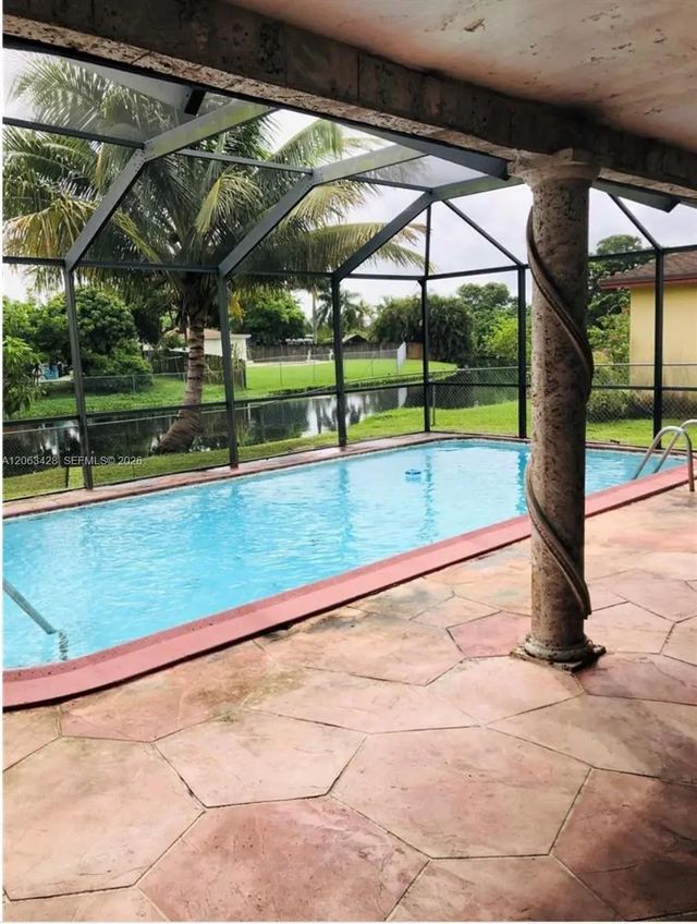 4 of 9 - 2160 Nw 82nd Terrace, Sunrise, FL