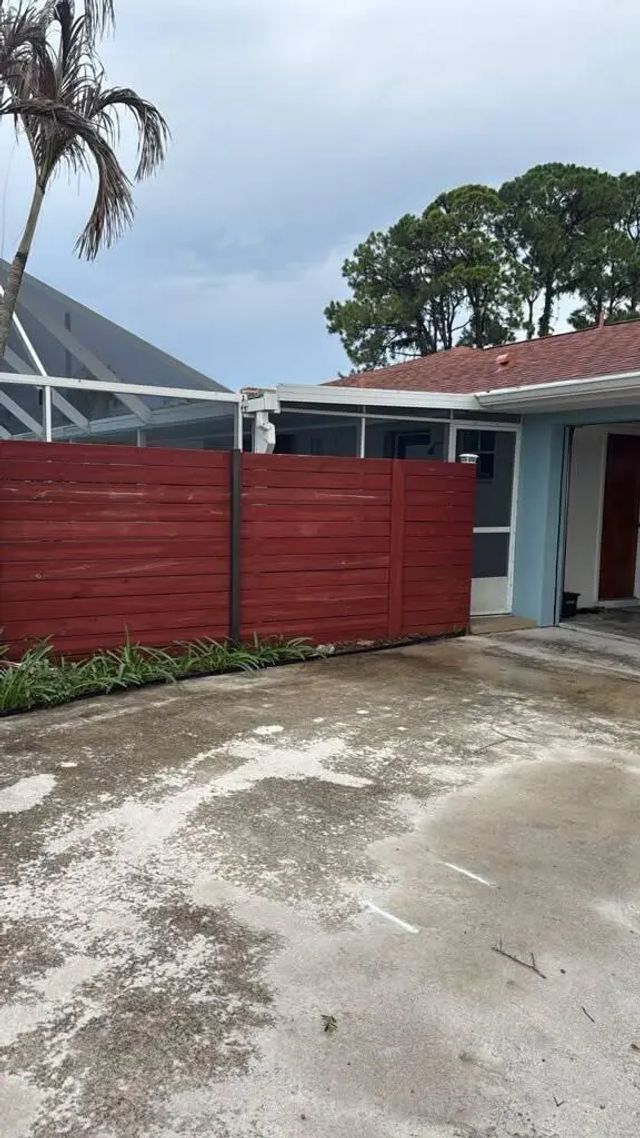 3 of 21 - 1681 Se Fairfield Street, Port St. Lucie, FL