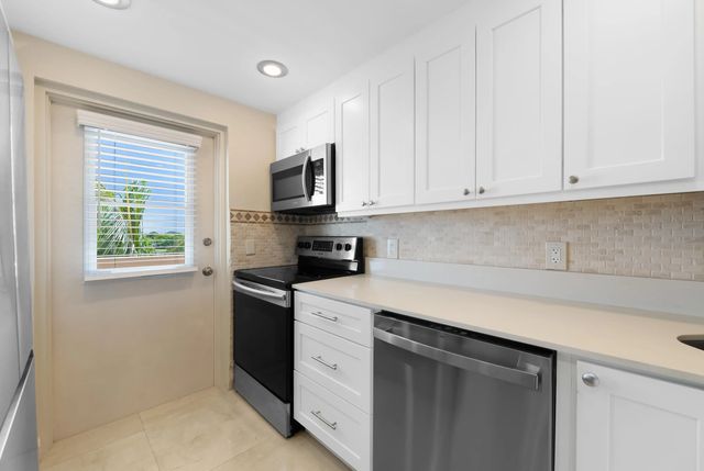 4 of 47 - 400 N Federal Highway #408, Deerfield Beach, FL