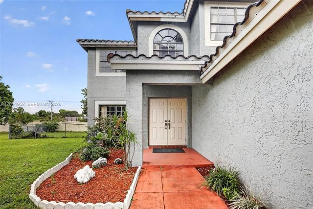 3 of 49 - 1580 Sw 87th Terrace, Pembroke Pines, FL