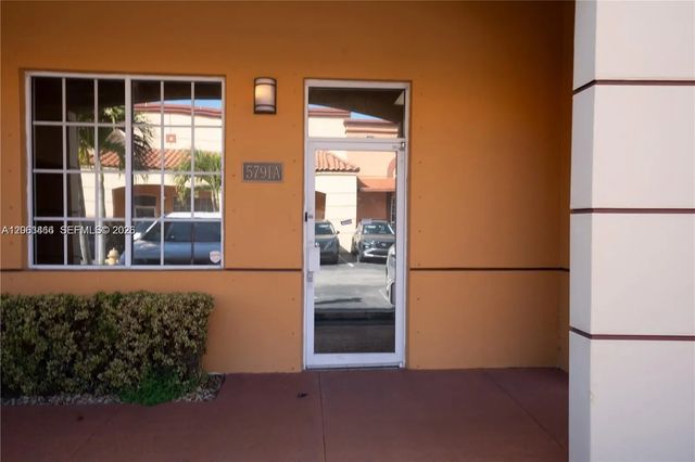 3 of 10 - 5791 Nw 151st Street #5791-a, Miami Lakes, FL