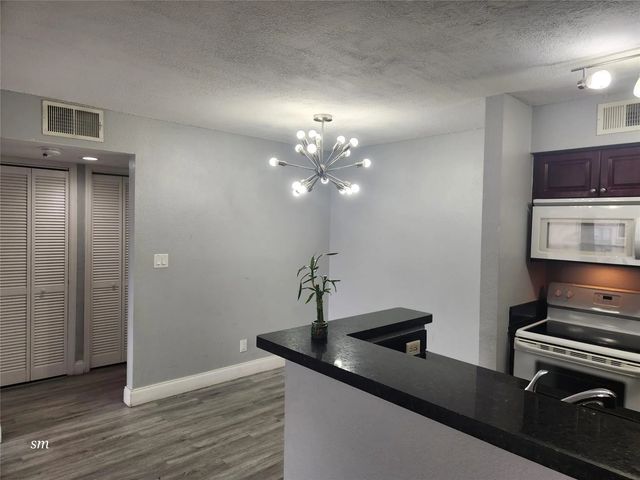 4 of 26 - 2736 S University Drive #1101, Davie, FL