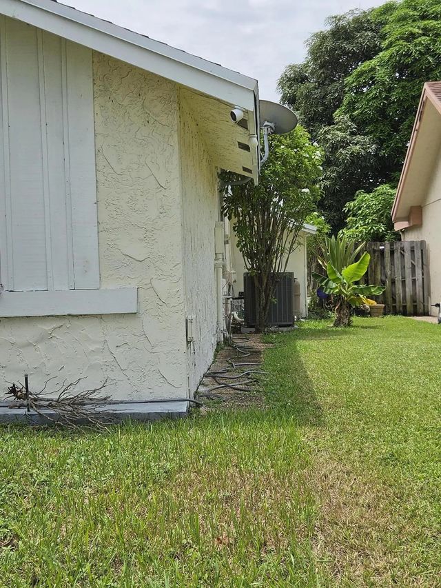 3 of 3 - 7520 Sw 6th Court Sw, North Lauderdale, FL