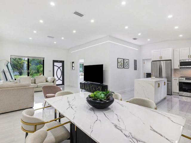 2 of 48 - 8635 N Miami Avenue, El Portal, FL