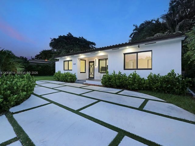 4 of 48 - 8635 N Miami Avenue, El Portal, FL