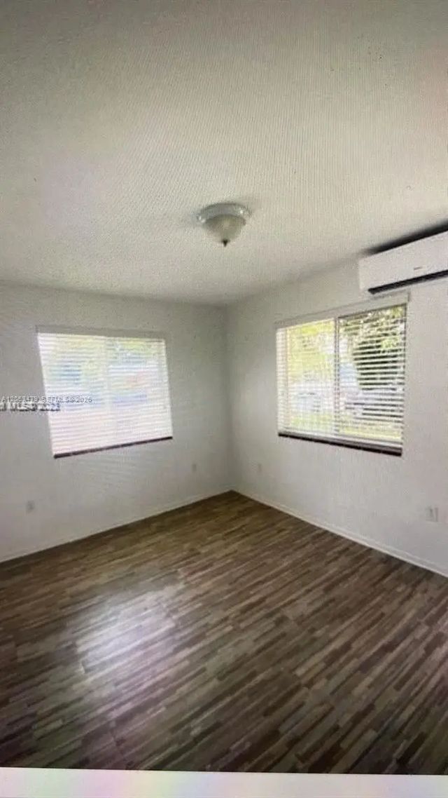 5 of 22 - 7637 Nw 3rd Avenue, Miami, FL