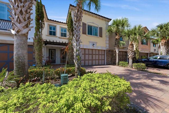 3 of 46 - 15672 Italian Cypress Way, Wellington, FL